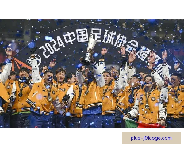 路易斯·迪亚斯欧冠对阵勒沃库森上演帽子戏法助利物浦大胜